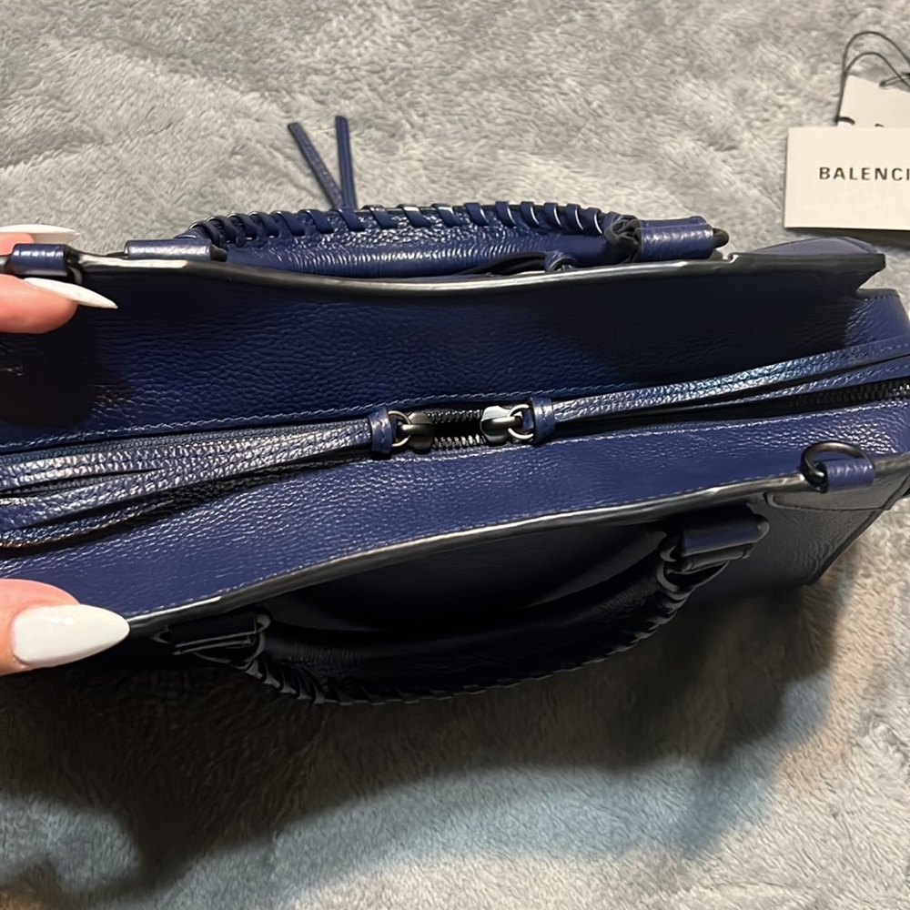 Small Balenciaga Neo City Small Navy - Picture 5 of 15